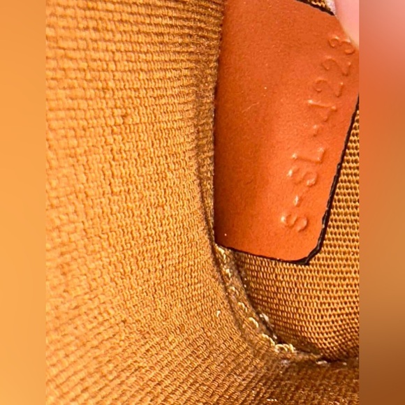 🔥🔥🔥Authentic Celine Mini vertical cabas in Triomphe canvas and calfskin Bag - Picture 10 of 10